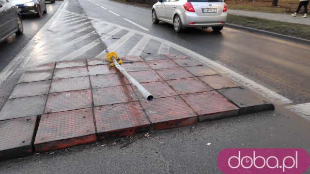 Uwaga kierowcy. Noga z gazu. Karambol na Zamenhofa