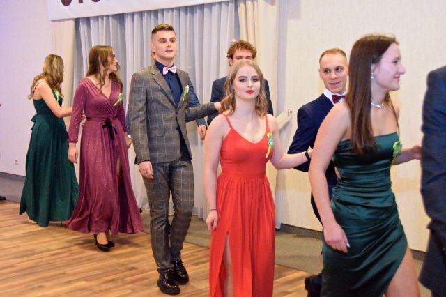 Studniówka świdnickiego Ekonomika