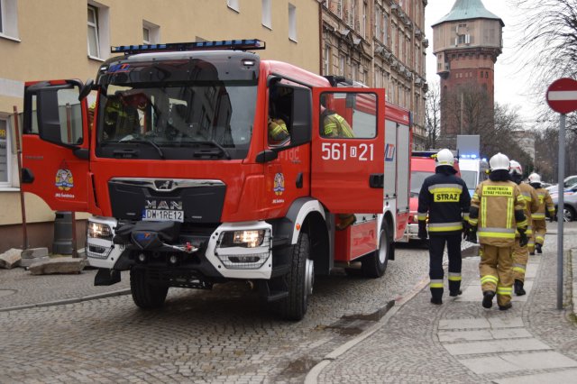 Kolizja na skrzyżowaniu ulicy Spółdzielczej z Trybunalską w Świdnicy