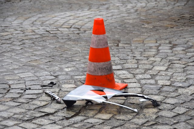 Kolizja na skrzyżowaniu ulicy Spółdzielczej z Trybunalską w Świdnicy