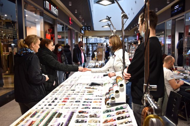IX Giełda minerałów i biżuterii z kamieni szlachetnych i półszlachetnych