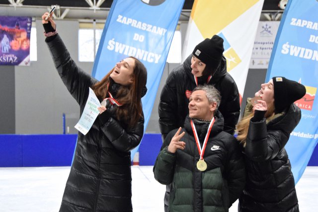 Zakończono zmagania w short tracku