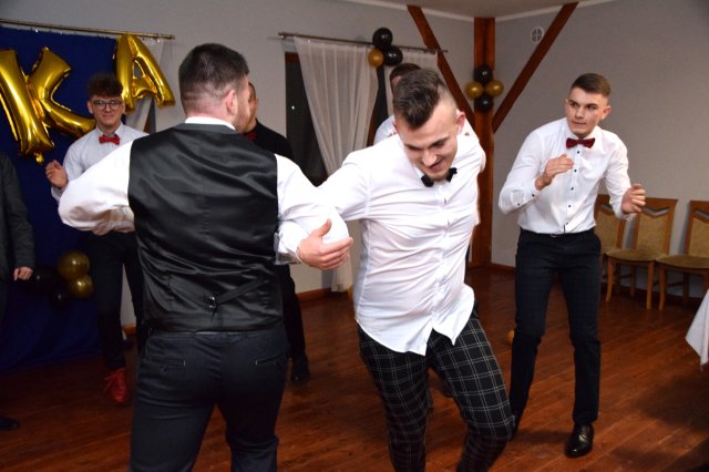 Studniówka Zespołu Szkół w Żarowie