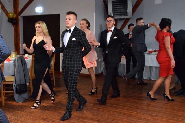 Studniówka Zespołu Szkół w Żarowie
