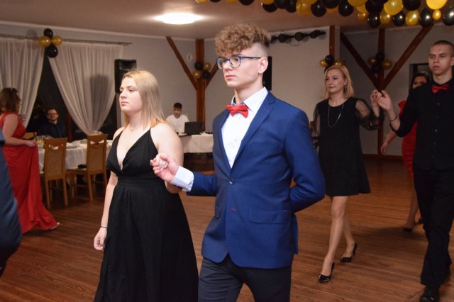 Studniówka Zespołu Szkół w Żarowie