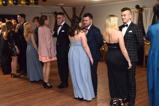 Studniówka Zespołu Szkół w Żarowie