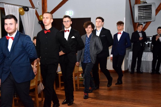 Studniówka Zespołu Szkół w Żarowie