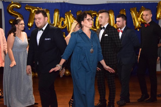 Studniówka Zespołu Szkół w Żarowie