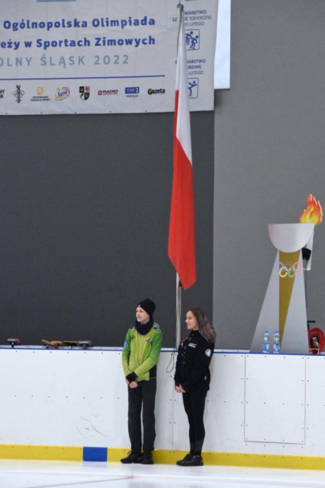 Zawody w curlingu