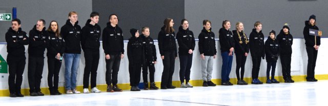 Zawody w curlingu
