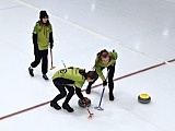 Zawody w curlingu