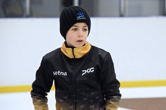 Drugi dzień zmagań w curlingu