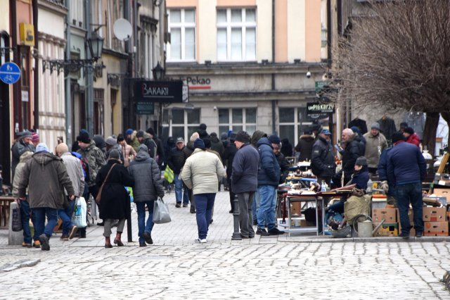 Trzecia w tym roku Giełda Staroci, Numizmatów i Osobliwości