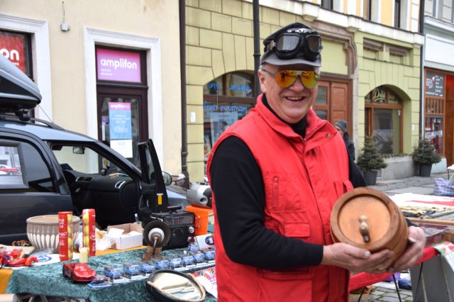 Trzecia w tym roku Giełda Staroci, Numizmatów i Osobliwości