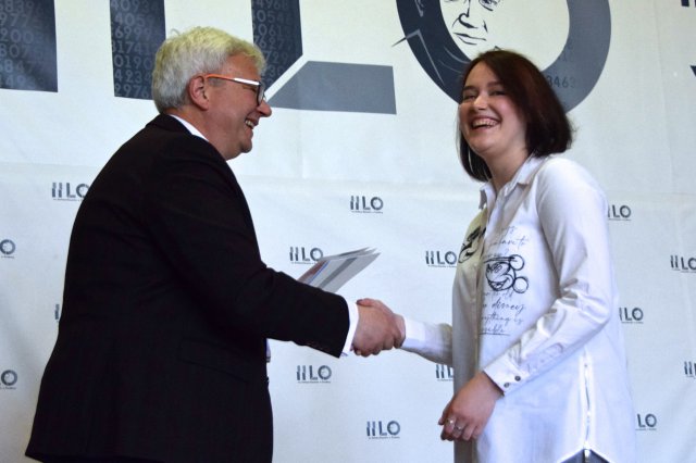 Ostatnia prosta przed egzaminem dojrzałości. Maturzyści Banacha zakończyli rok szkolny