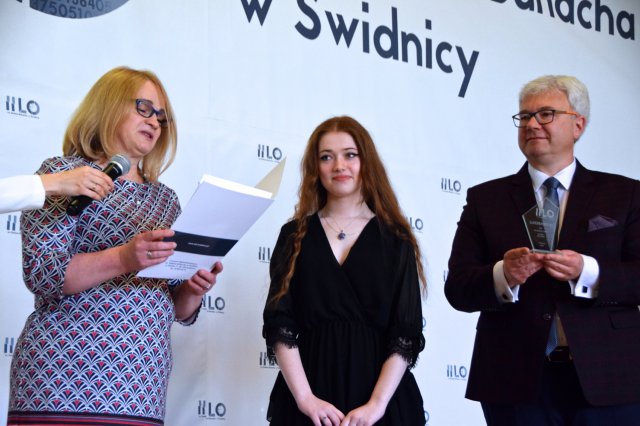 Ostatnia prosta przed egzaminem dojrzałości. Maturzyści Banacha zakończyli rok szkolny