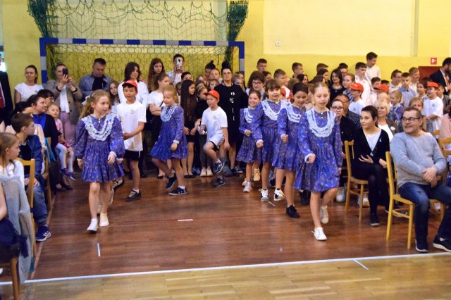 Nadanie imienia SP 105 Polskich Podróżników i Odkrywców