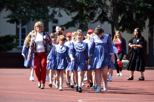 Nadanie imienia SP 105 Polskich Podróżników i Odkrywców