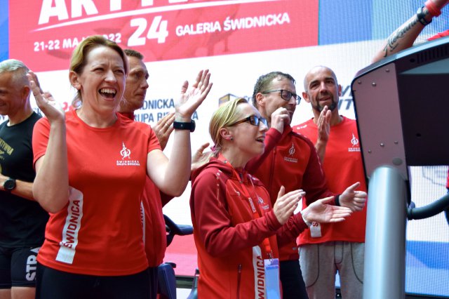 Aktywni24 zakończyli dobowy maraton