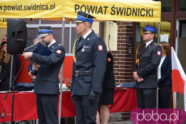 strażacy