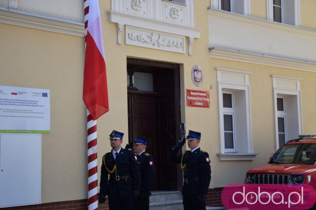 strażacy