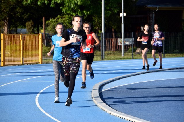 Finał Świdnickich Czwartków Lekkoatletycznych - medale i upominki rozdane