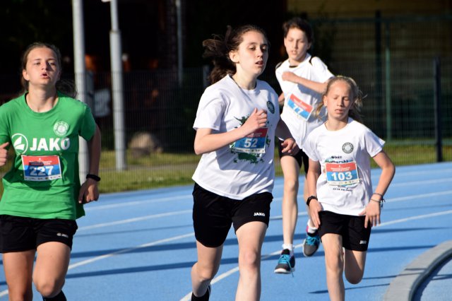 Finał Świdnickich Czwartków Lekkoatletycznych - medale i upominki rozdane