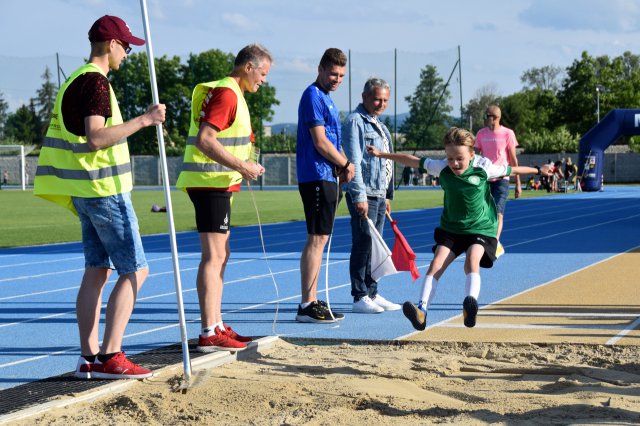 Finał Świdnickich Czwartków Lekkoatletycznych - medale i upominki rozdane