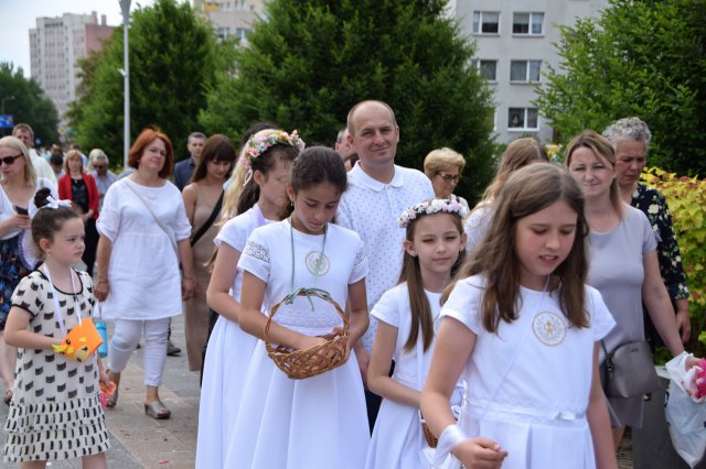 Uroczystość Bożego Ciała na Osiedlu Młodych w Świdnicy