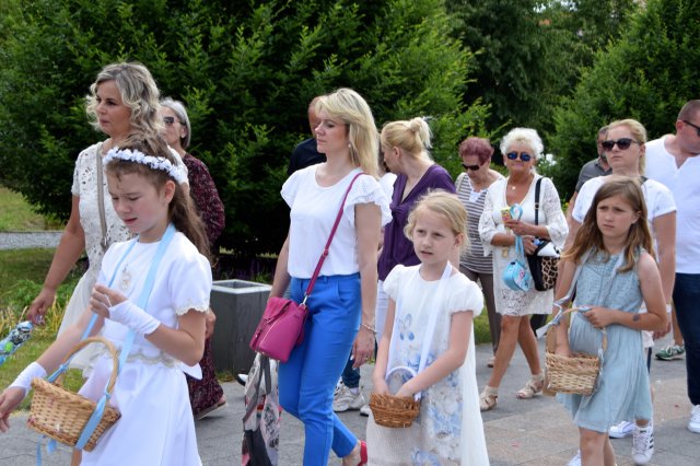 Uroczystość Bożego Ciała na Osiedlu Młodych w Świdnicy