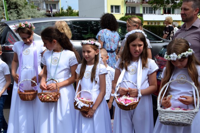 Uroczystość Bożego Ciała na Osiedlu Młodych w Świdnicy