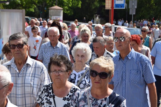 Uroczystość Bożego Ciała na Osiedlu Młodych w Świdnicy