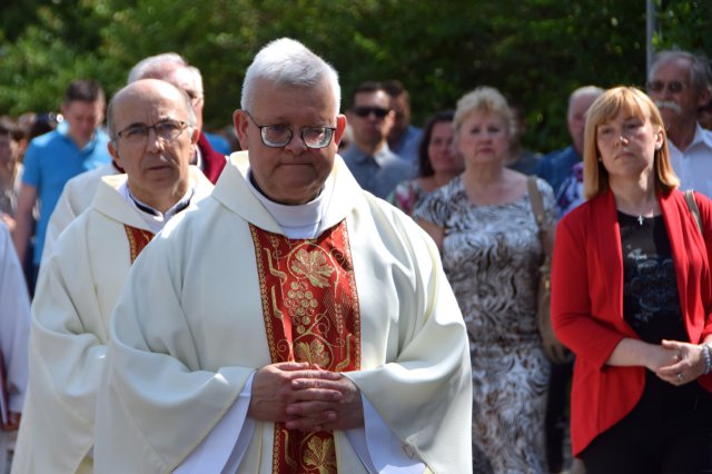 Uroczystość Bożego Ciała na Osiedlu Młodych w Świdnicy