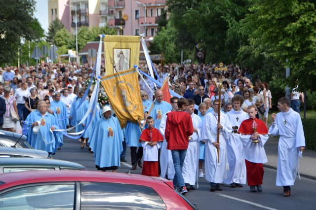 Uroczystość Bożego Ciała na Osiedlu Młodych w Świdnicy