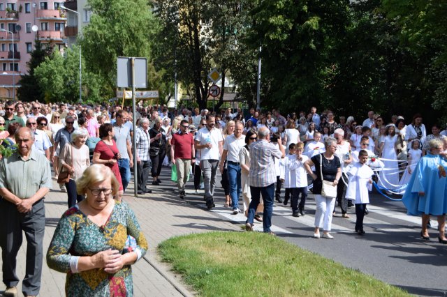 Uroczystość Bożego Ciała na Osiedlu Młodych w Świdnicy