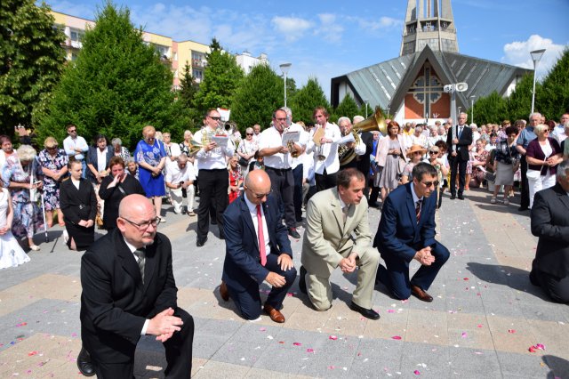 Uroczystość Bożego Ciała na Osiedlu Młodych w Świdnicy