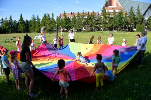 Lato na podwórku powróciło na świdnickie osiedla