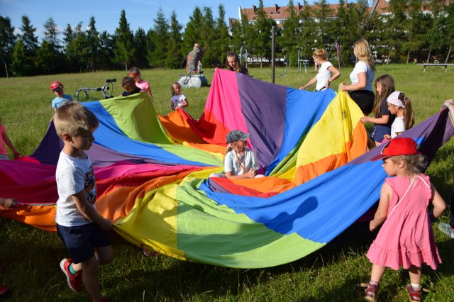 Lato na podwórku powróciło na świdnickie osiedla