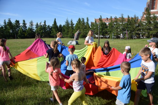 Lato na podwórku powróciło na świdnickie osiedla