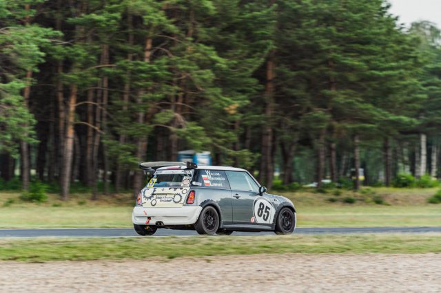 [FOTO] Świdniczanin Damian Lempart zwyciężył w ostatniej rundzie Mistrzostwach Polski Endurance