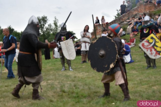 [FOTO] Tłumy na Jarmarku Średniowiecznym w Wierzbnej