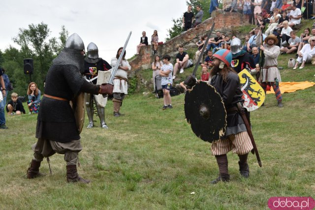 [FOTO] Tłumy na Jarmarku Średniowiecznym w Wierzbnej