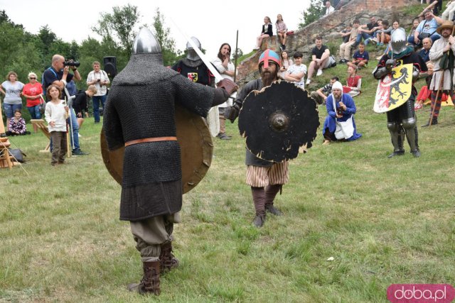 [FOTO] Tłumy na Jarmarku Średniowiecznym w Wierzbnej