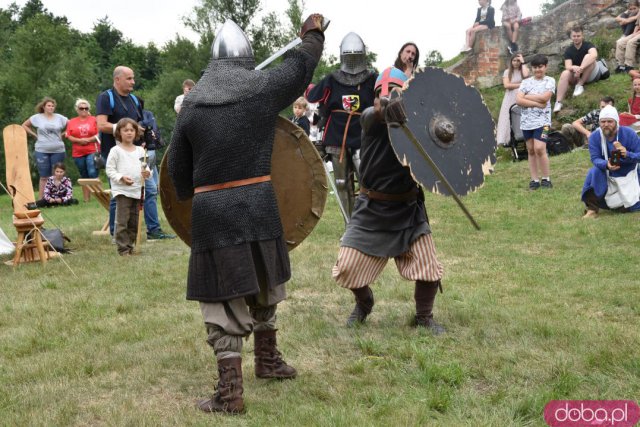 [FOTO] Tłumy na Jarmarku Średniowiecznym w Wierzbnej