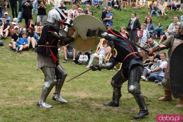 [FOTO] Tłumy na Jarmarku Średniowiecznym w Wierzbnej