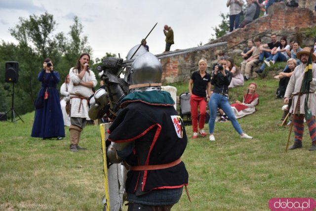 [FOTO] Tłumy na Jarmarku Średniowiecznym w Wierzbnej