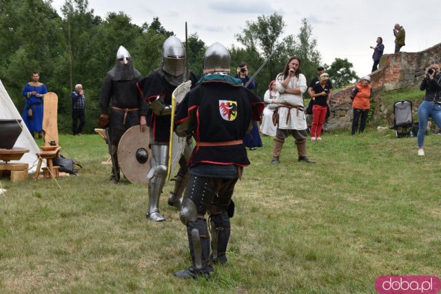 [FOTO] Tłumy na Jarmarku Średniowiecznym w Wierzbnej