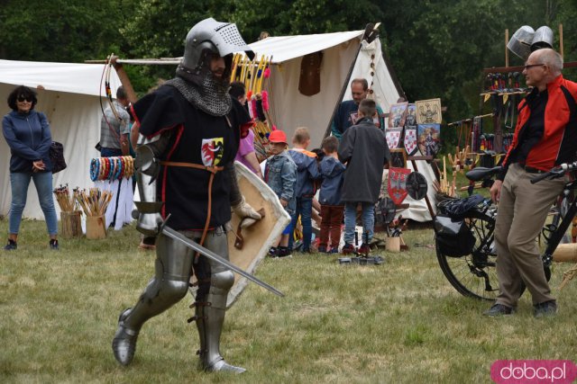 [FOTO] Tłumy na Jarmarku Średniowiecznym w Wierzbnej