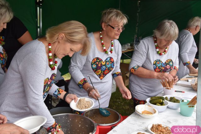 [FOTO] Tłumy na Jarmarku Średniowiecznym w Wierzbnej