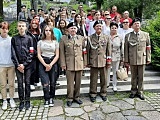 [FOTO] Uczniowie PSP Stanowice i PSP Goczałków „Szlakiem Ostrej Bramy”